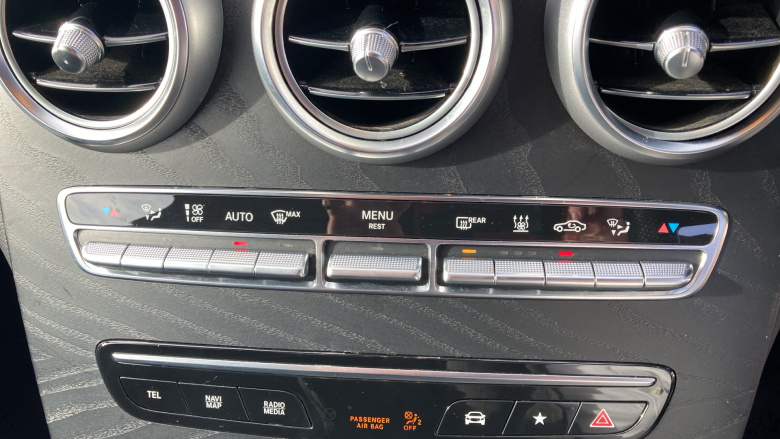 Mercedes-Benz GLC 300de 4Matic AMG Line Premium 5dr 9G-Tronic Estate